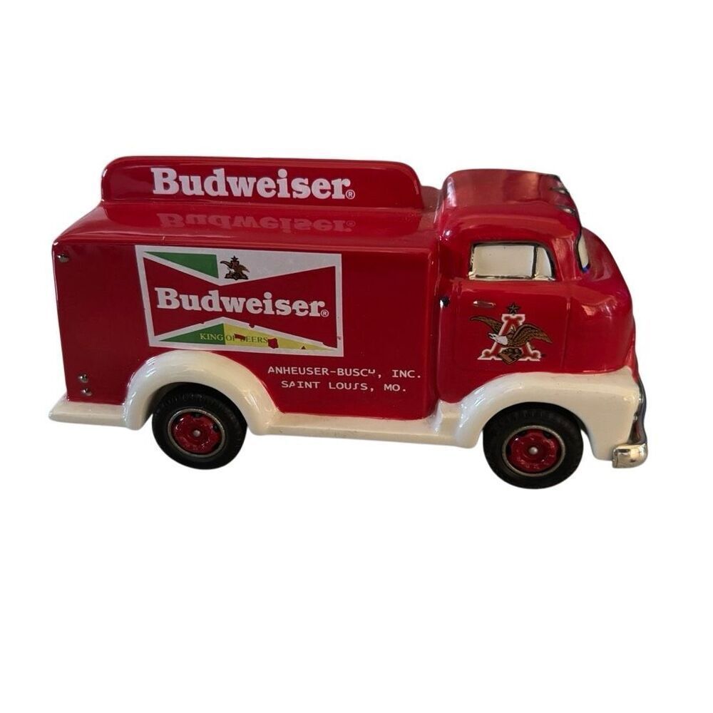 Budweiser Department 56 Ceramic Beer Delivery Truck 2005 No Box
